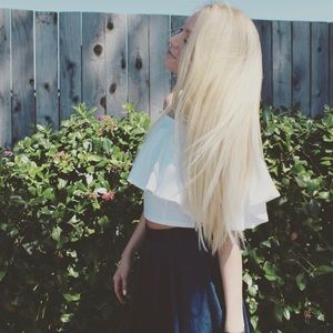 Off-the-shoulder White Top